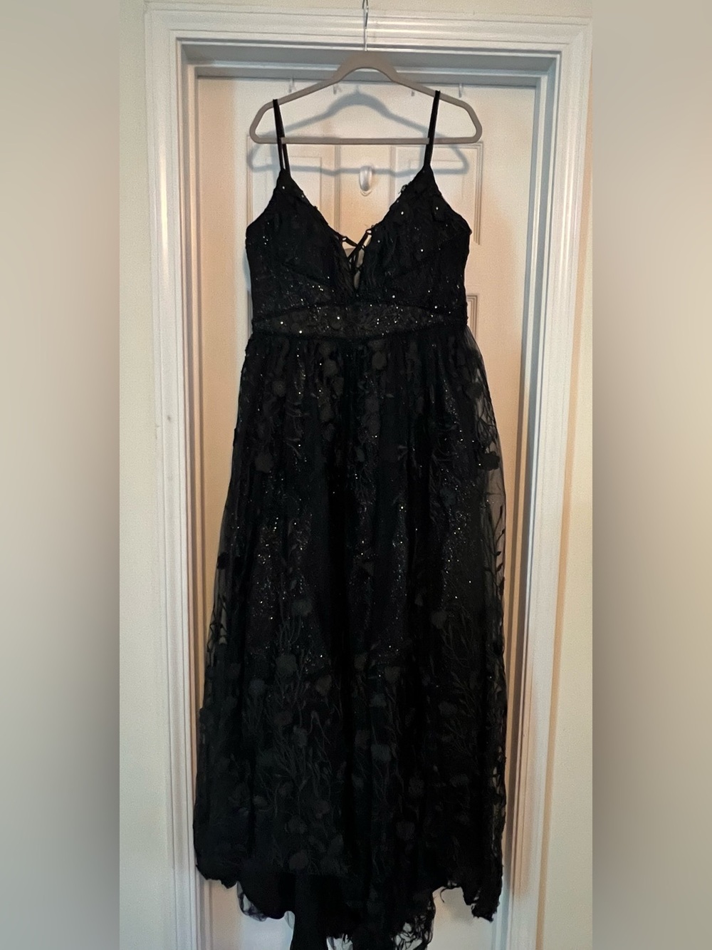 Black Sequin Lace V-Neck Prom Dress
